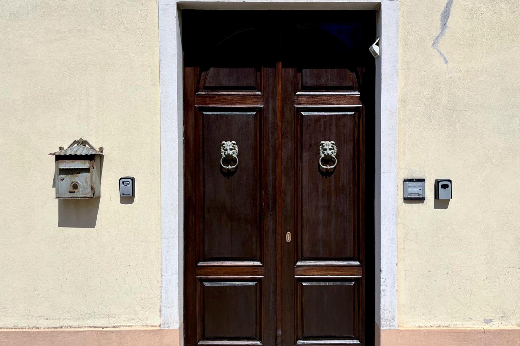Luxury Home Cabras Centro Buitenkant foto